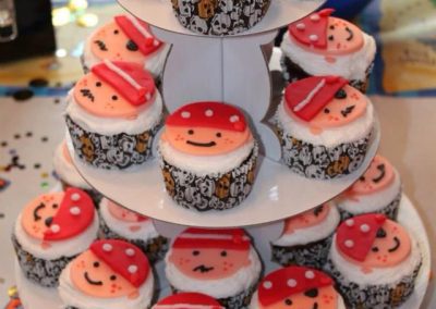 pirate-cupcakes-birthday